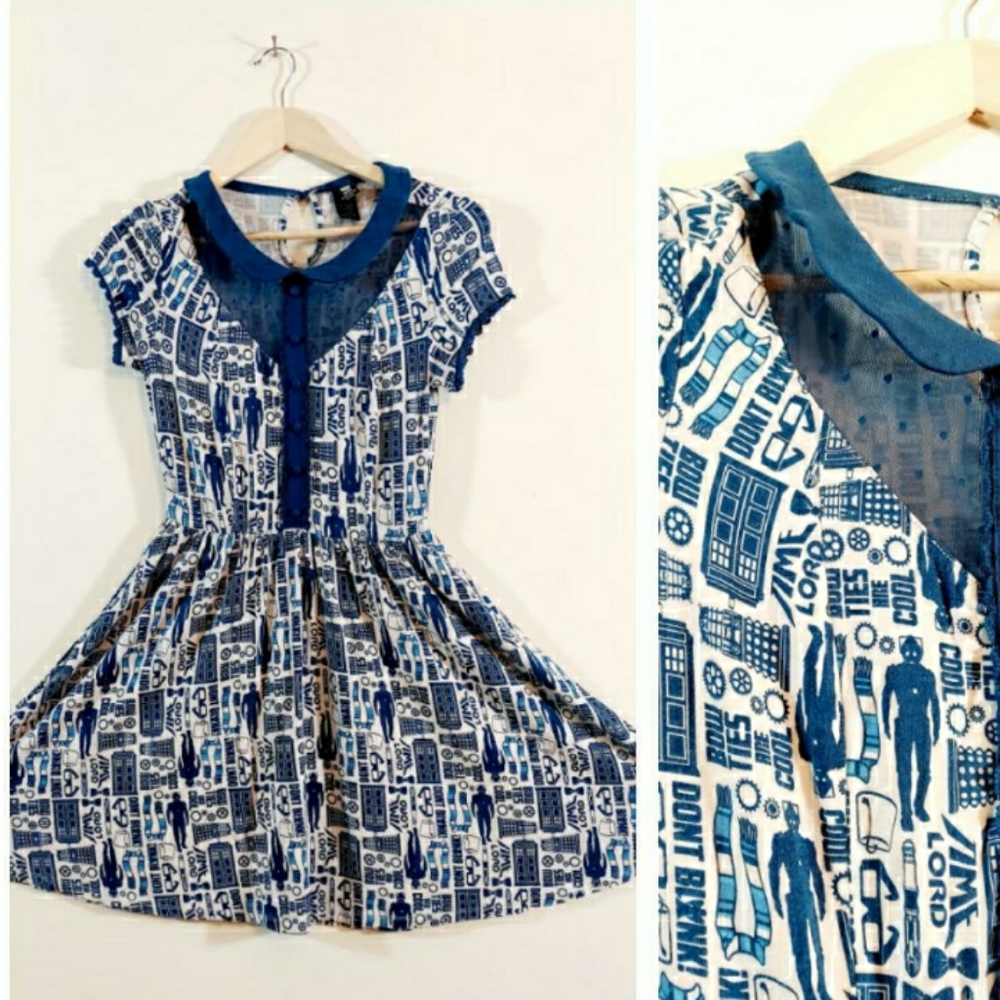 Dr Who print Hot Topic babydoll dress BBC 2009